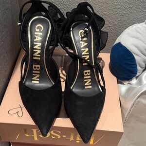 Gianni Bini Black Heels